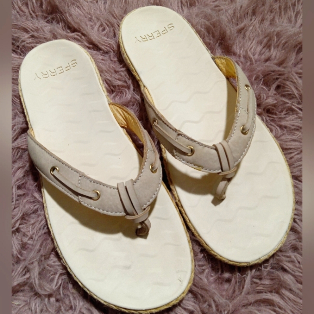 SPERRY FLIP FLOPS WOMENS 8